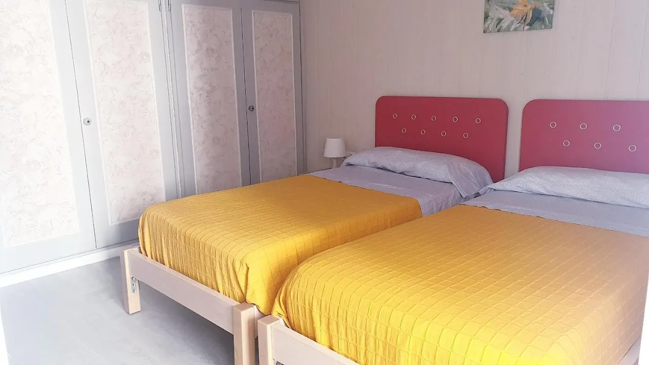 Apartamento playa LLevant mejor zona Salou